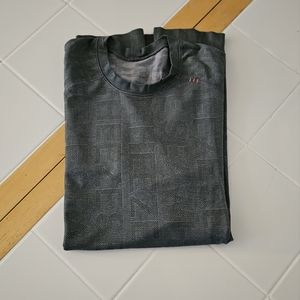 lululemon Metal Vent Tech Short Sleeve